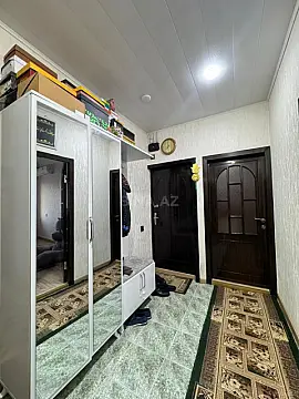 Satılır 4 otaqlı mənzil 100 m²