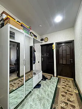Satılır 4 otaqlı mənzil 100 m²