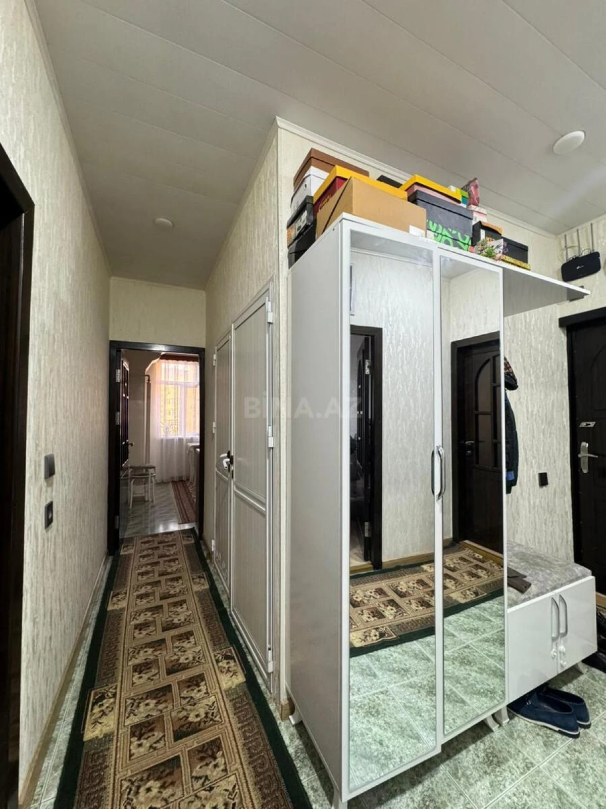 Satılır 4 otaqlı mənzil 100 m²
