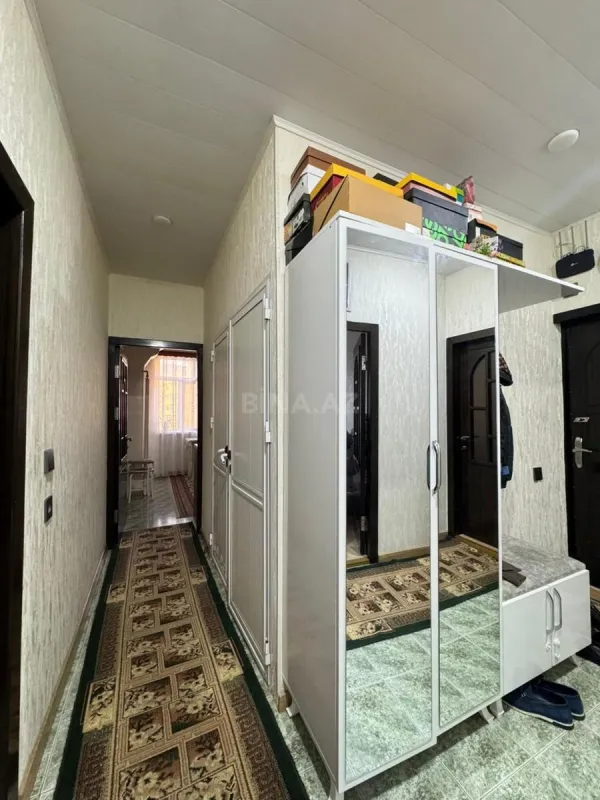 Satılır 4 otaqlı mənzil 100 m²