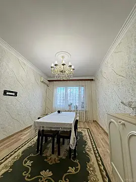 Satılır 4 otaqlı mənzil 100 m²