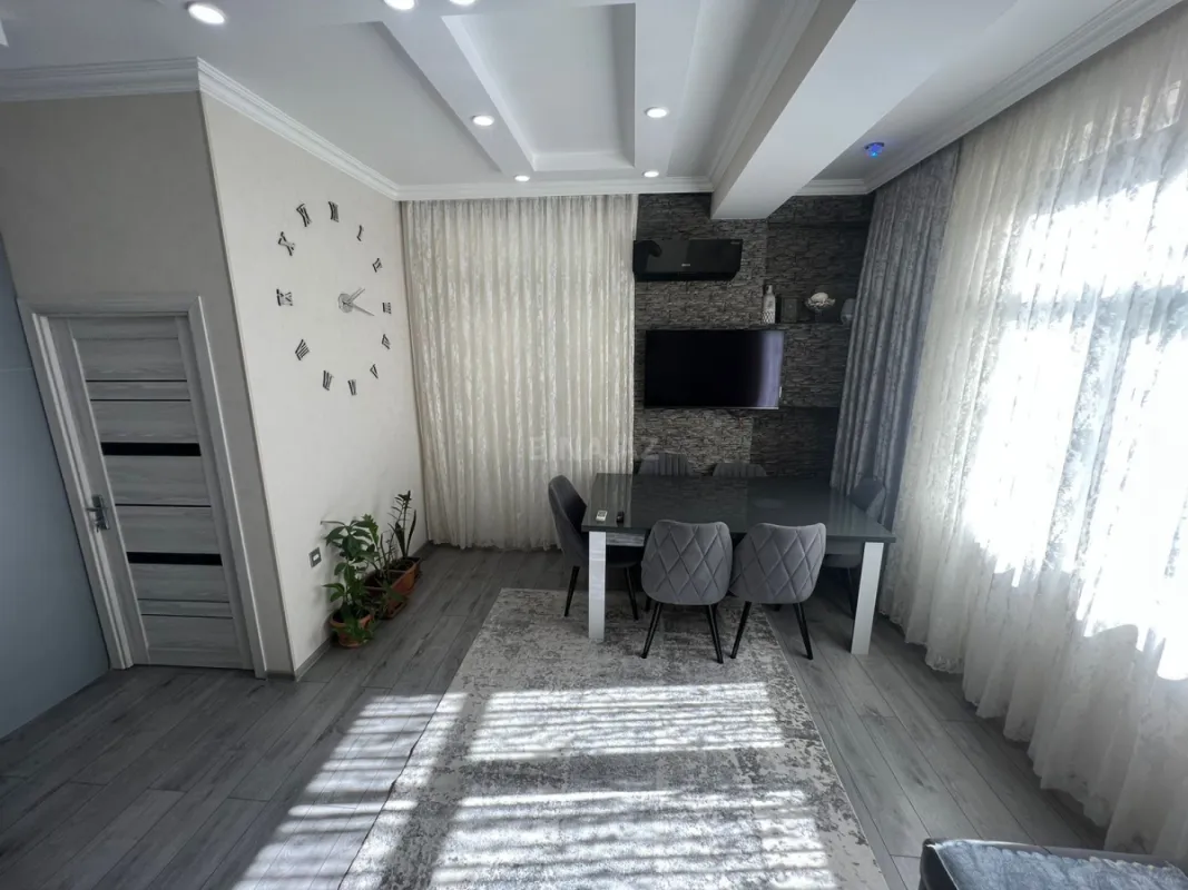 Satılır 3 otaqlı mənzil 80 m²