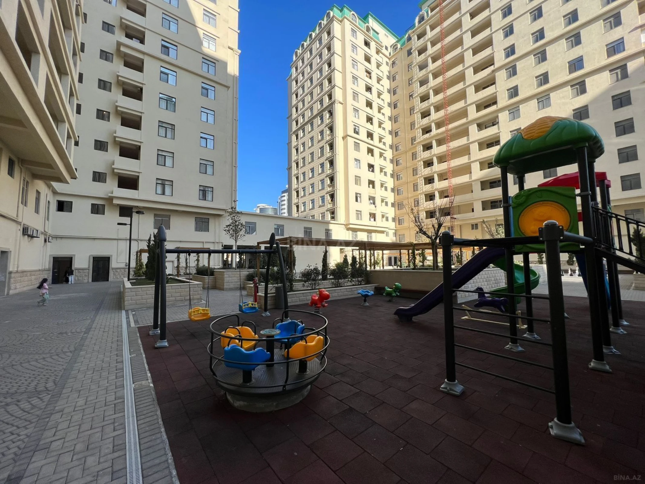 Satılır 3 otaqlı mənzil 80 m²