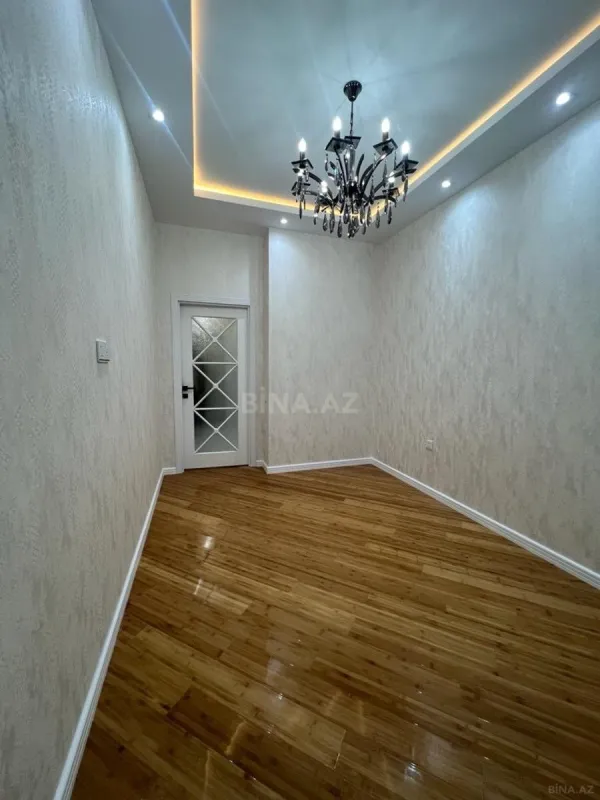 Kirayə verilir 2 otaqlı mənzil 65 m²