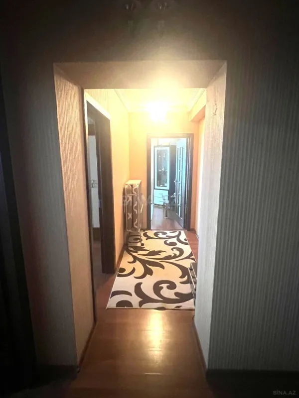 Satılır 2 otaqlı mənzil 82 m²