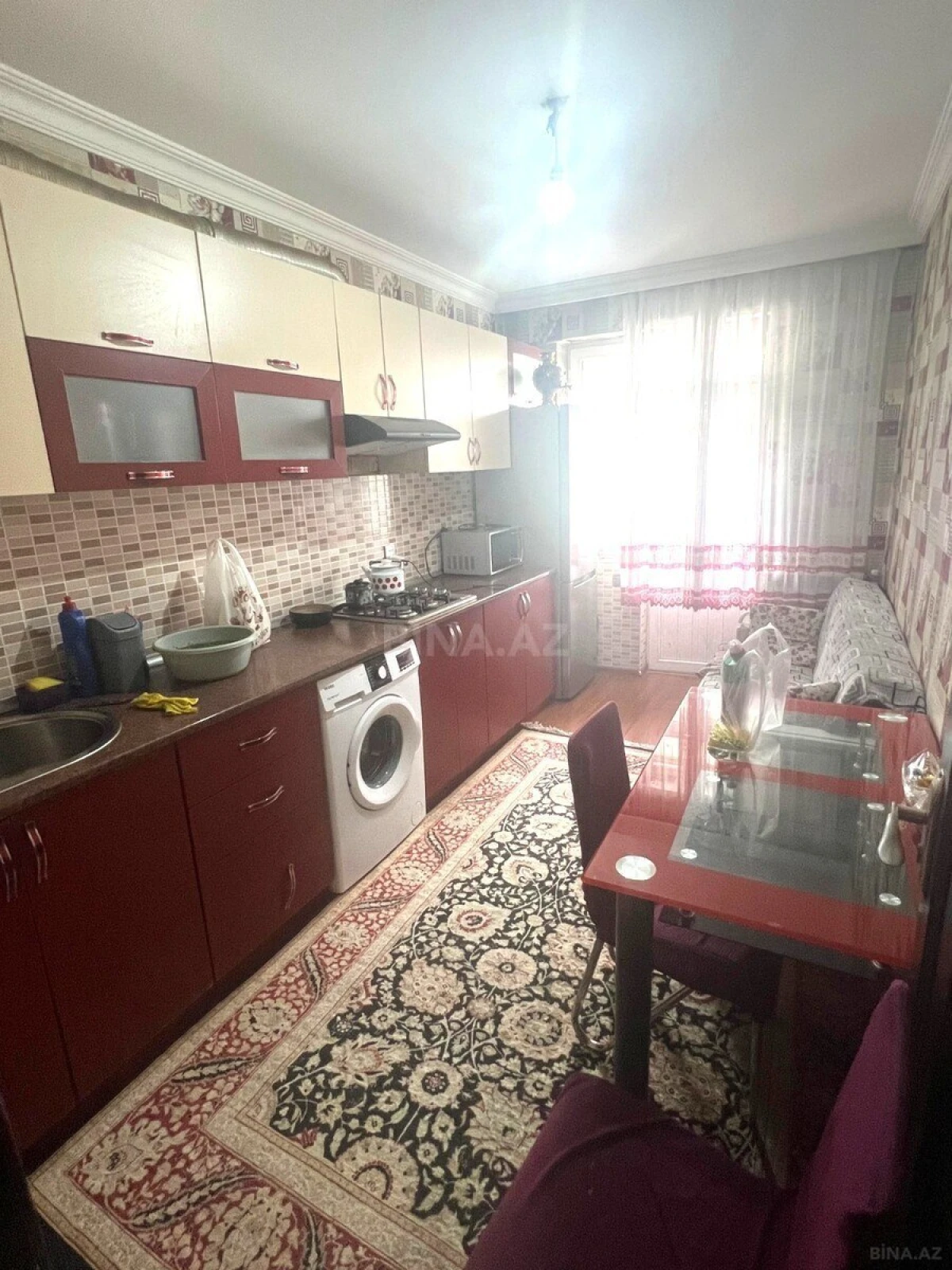Satılır 2 otaqlı mənzil 82 m²