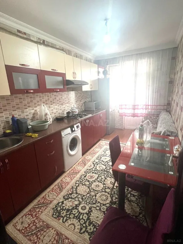 Satılır 2 otaqlı mənzil 82 m²