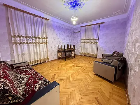 Kirayə verilir 2 otaqlı mənzil 59 m²