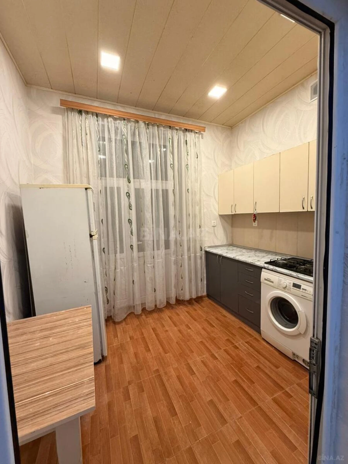 Kirayə verilir 2 otaqlı mənzil 59 m²
