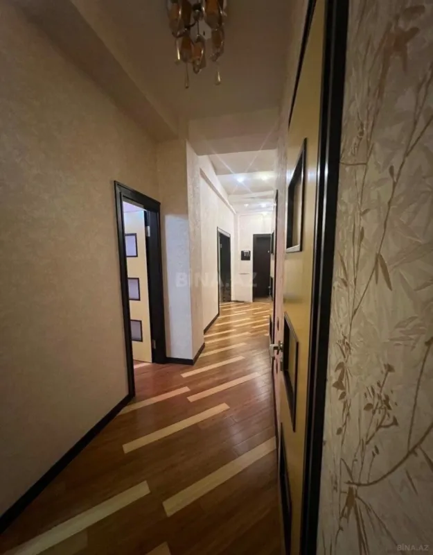 Kirayə verilir 3 otaqlı mənzil 120 m²