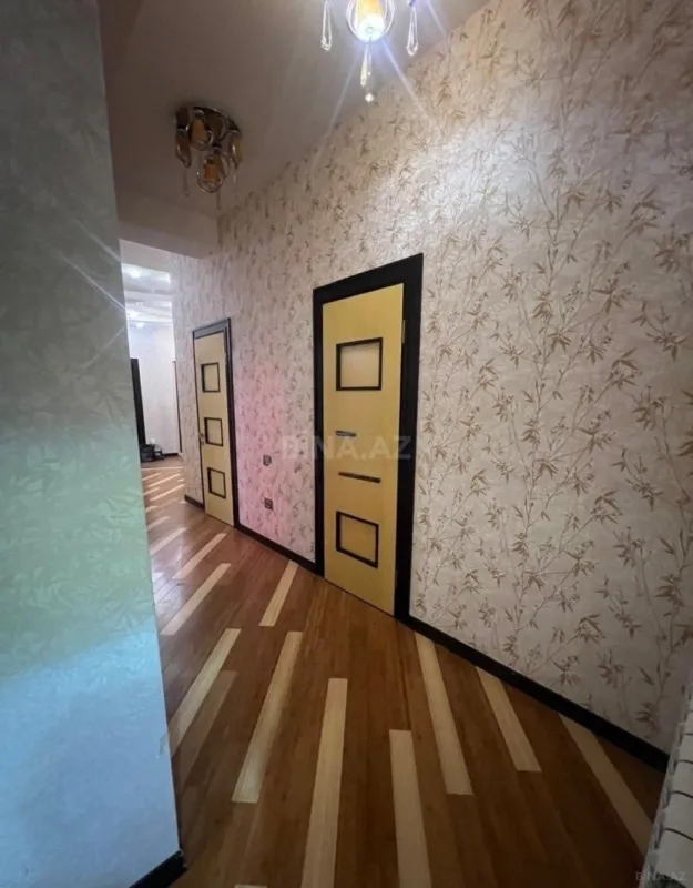 Kirayə verilir 3 otaqlı mənzil 120 m²