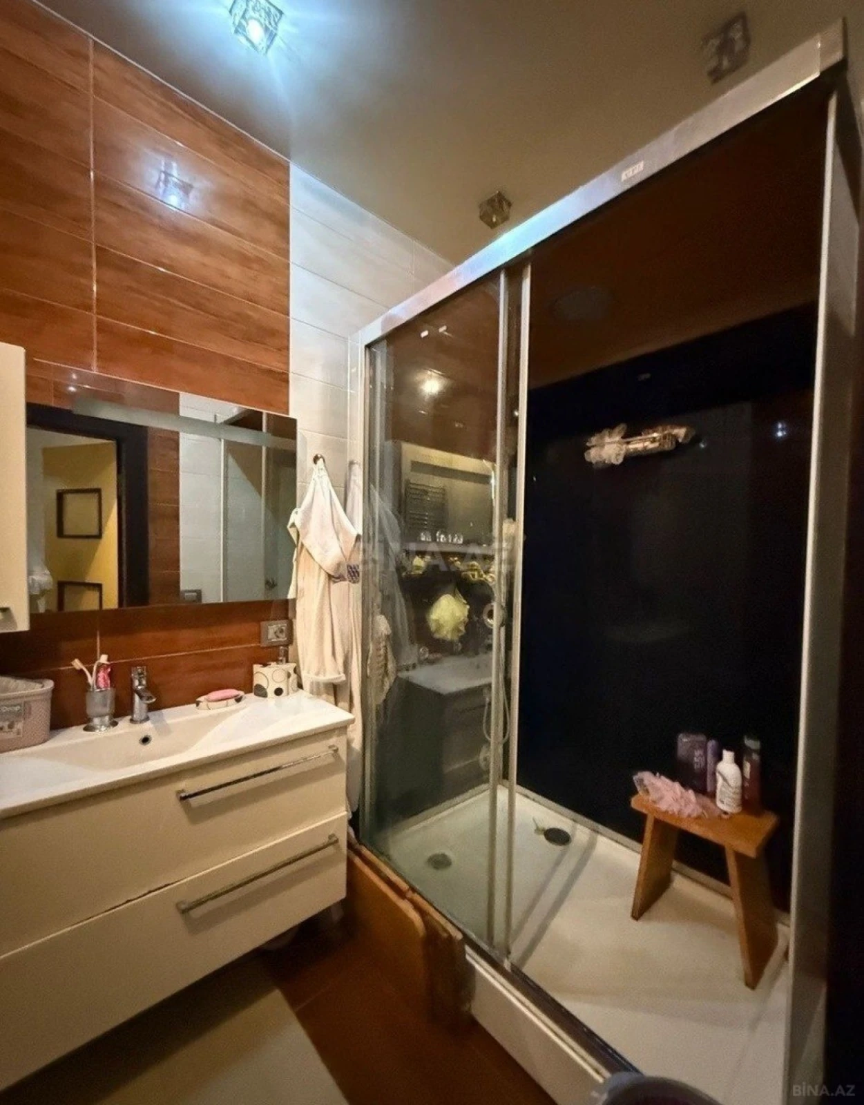 Kirayə verilir 3 otaqlı mənzil 120 m²