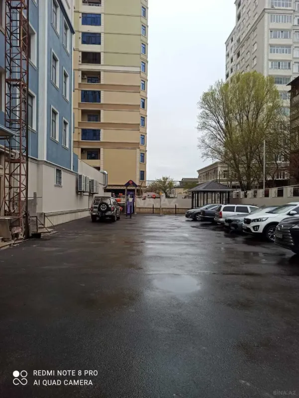 Satılır 3 otaqlı mənzil 120 m²