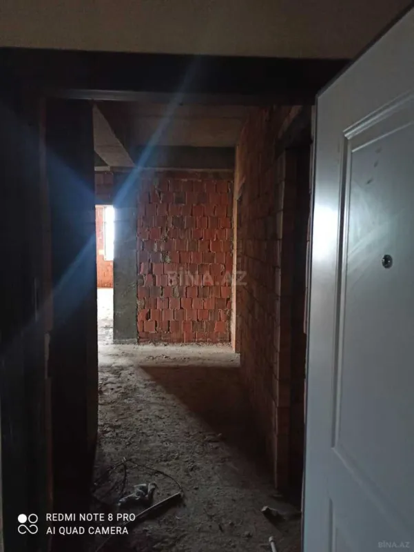 Satılır 3 otaqlı mənzil 120 m²