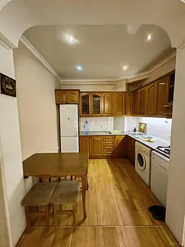 Kirayə verilir 3 otaqlı mənzil 120 m²