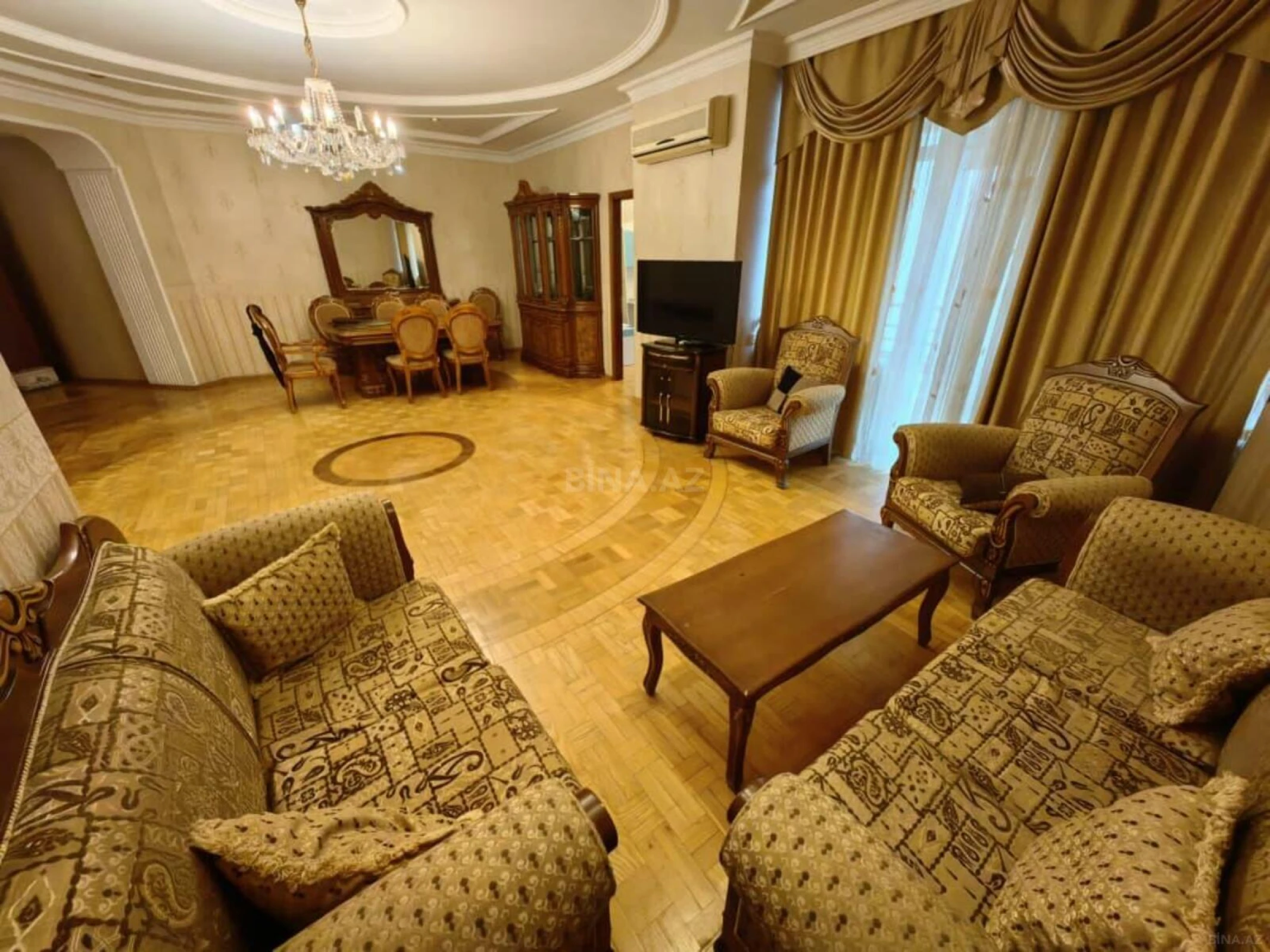 Kirayə verilir 3 otaqlı mənzil 120 m²