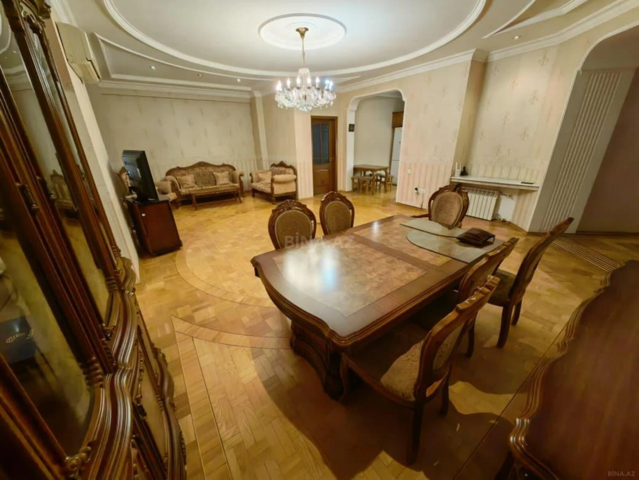 Kirayə verilir 3 otaqlı mənzil 120 m²