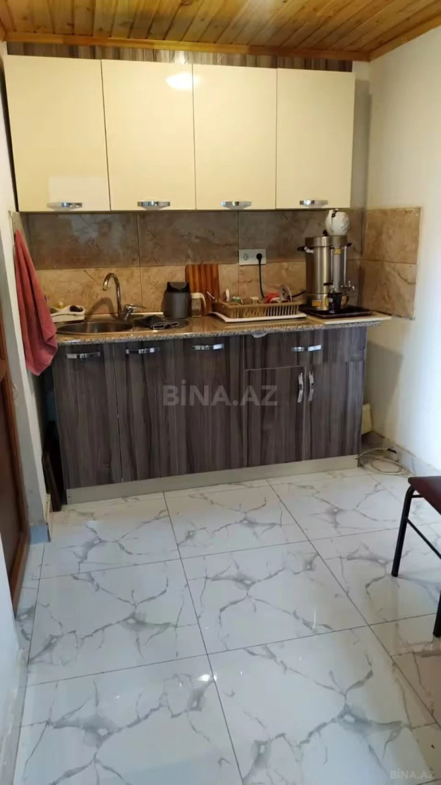 Kirayə verilir 6 otaqlı mənzil 100 m²