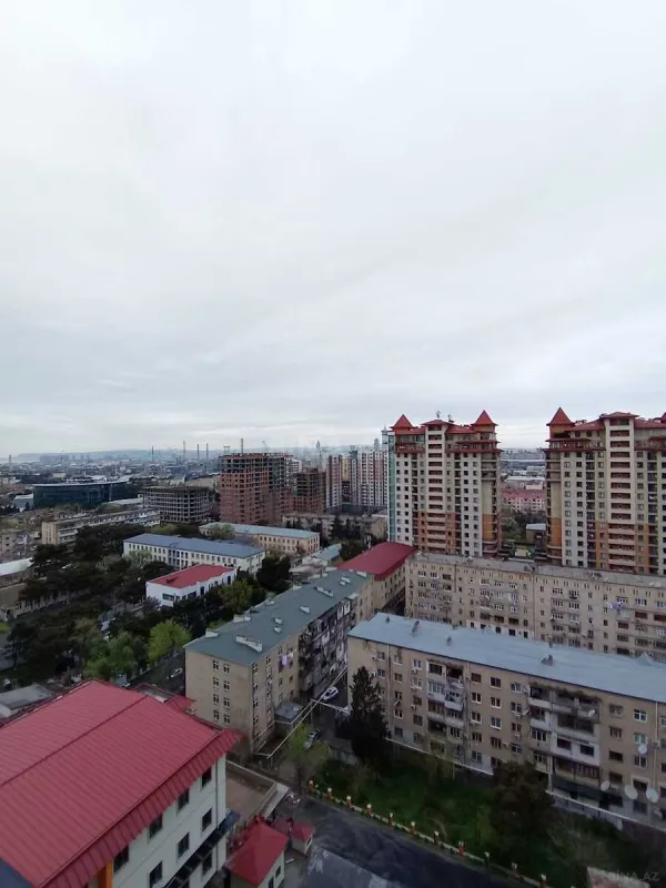 Kirayə verilir 2 otaqlı mənzil 65 m²