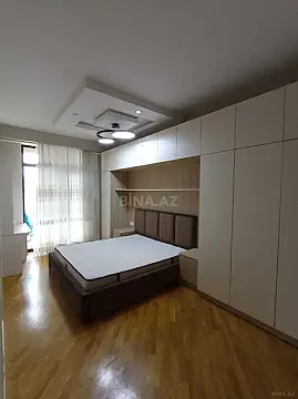 Kirayə verilir 2 otaqlı mənzil 65 m²