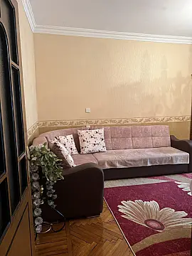 Satılır 4 otaqlı mənzil 101 m²