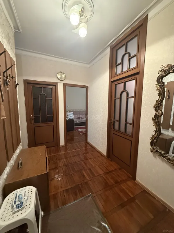 Satılır 4 otaqlı mənzil 101 m²