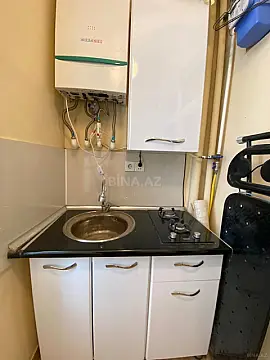 Kirayə verilir 2 otaqlı mənzil 75 m²