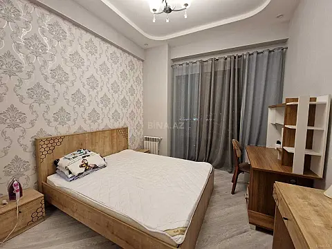 Kirayə verilir 2 otaqlı mənzil 75 m²