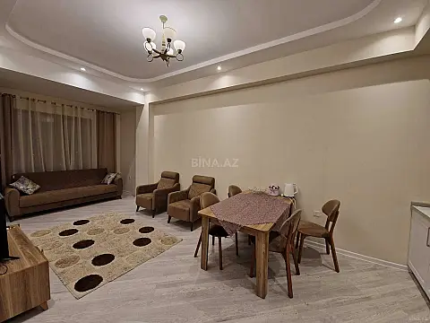 Kirayə verilir 2 otaqlı mənzil 75 m²