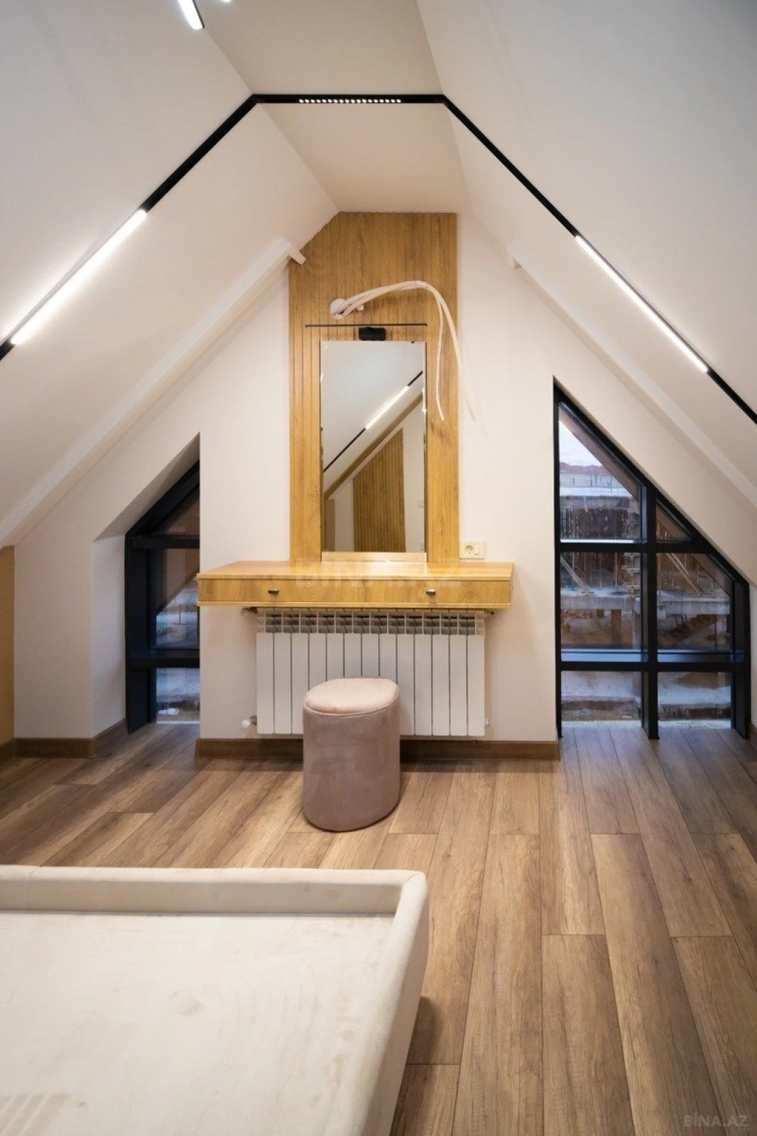 Satılır 3 otaqlı həyət evi 138 m²