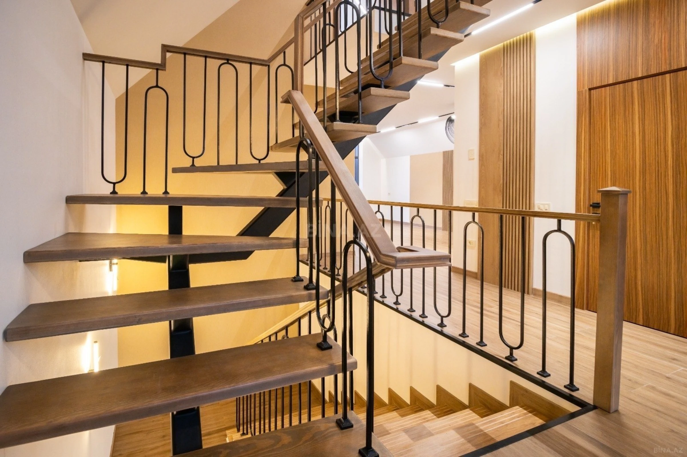 Satılır 3 otaqlı həyət evi 138 m²