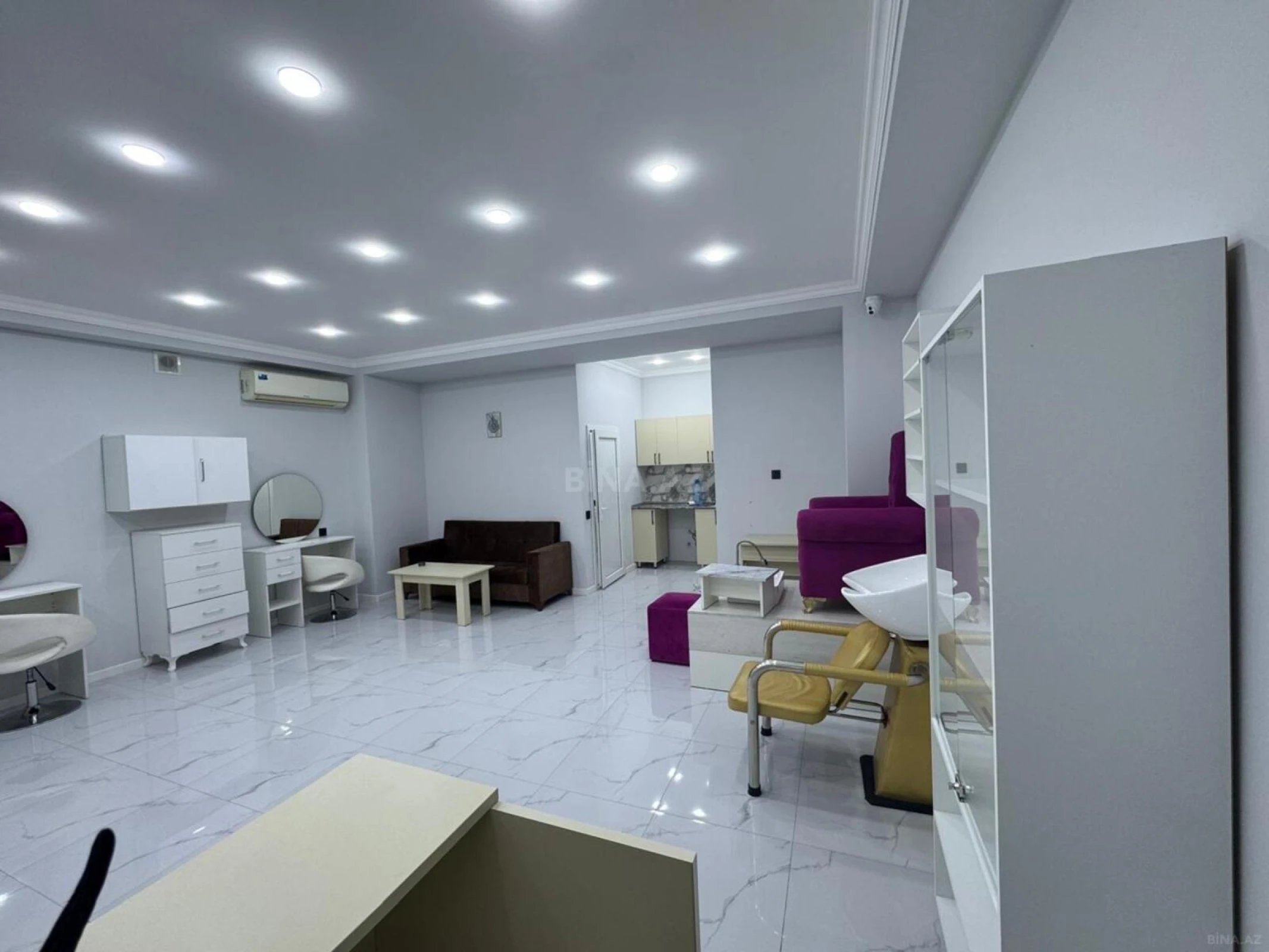 Satılır obyekt 52 m²