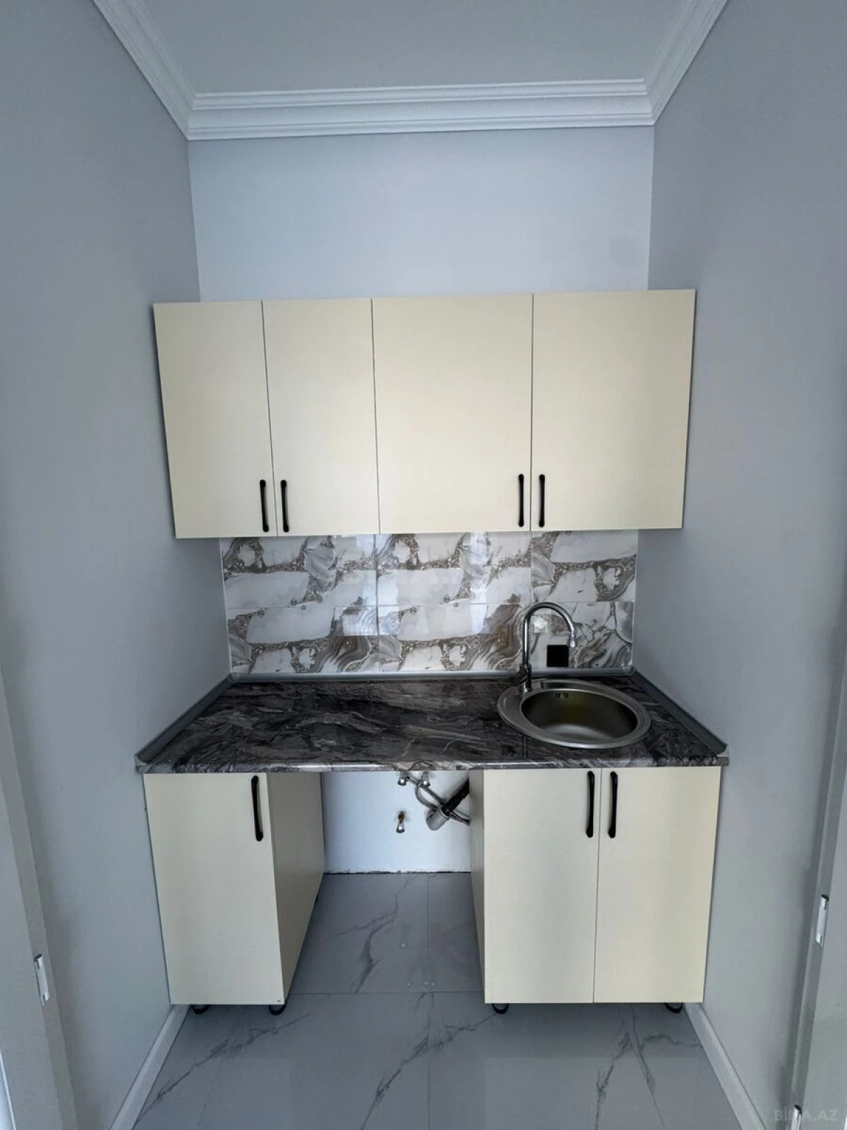 Satılır obyekt 52 m²