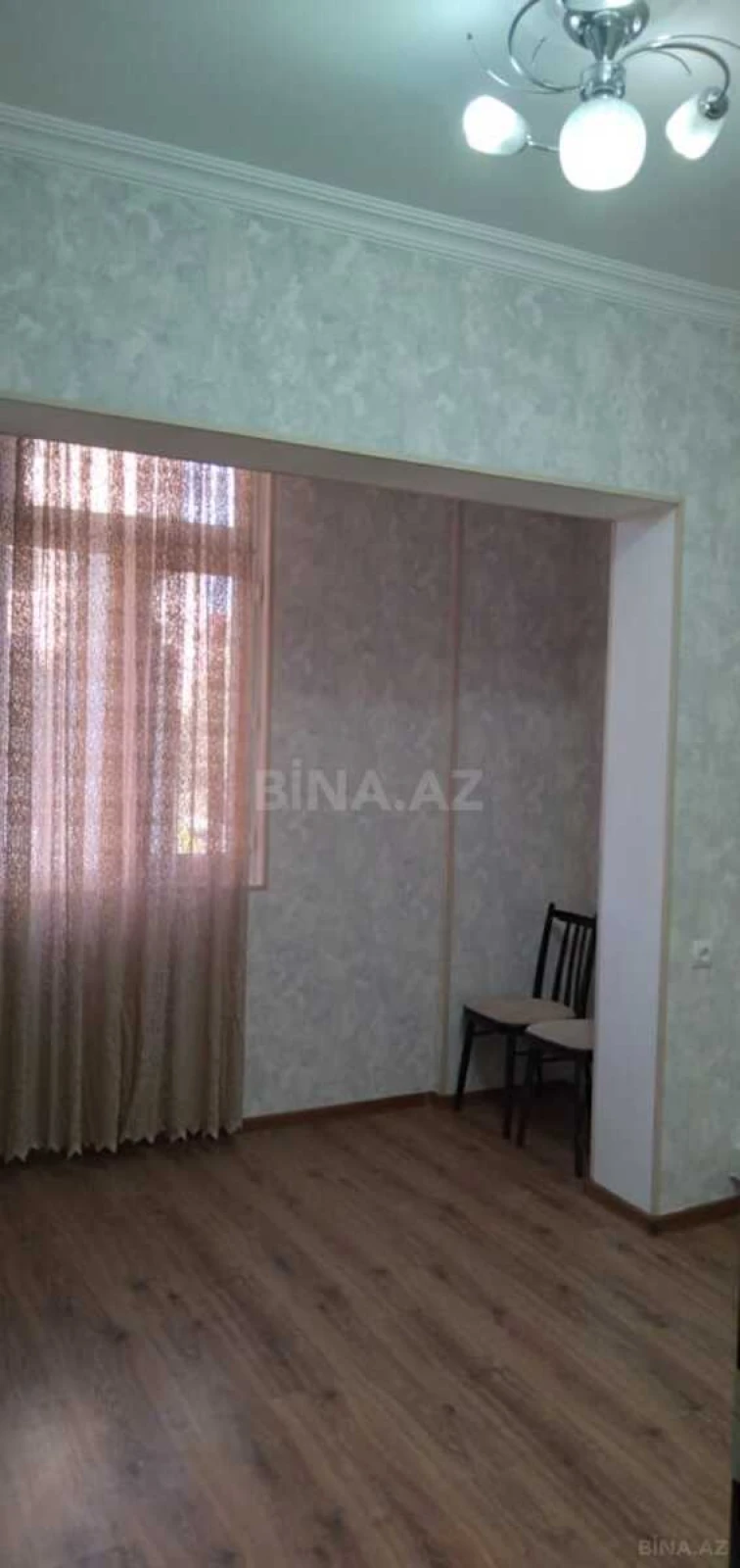 Satılır 2 otaqlı mənzil 45 m²