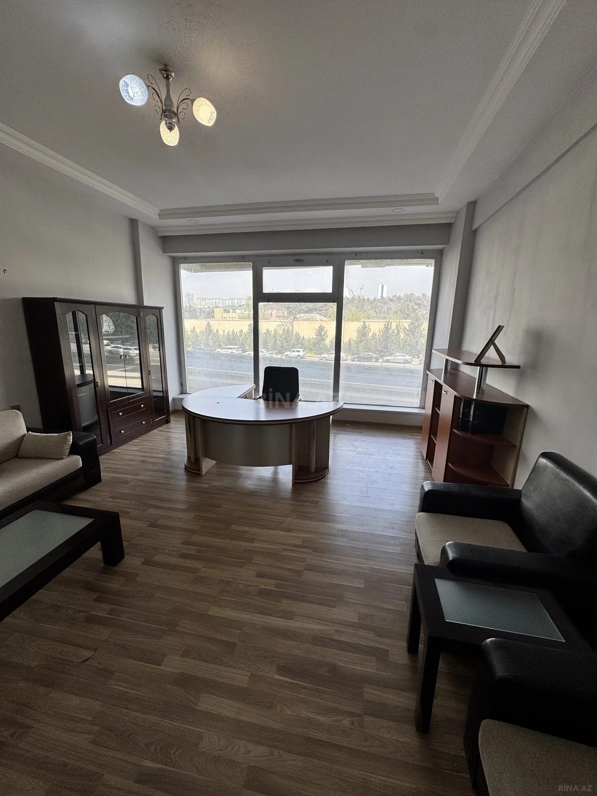 Kirayə verilir obyekt 100 m²