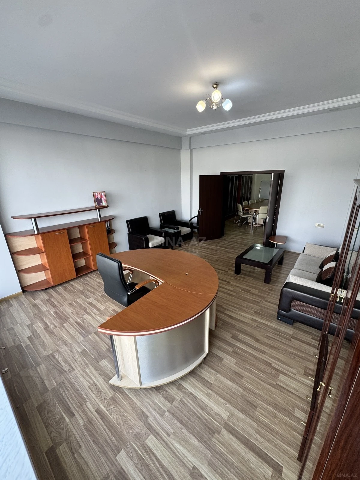 Kirayə verilir obyekt 100 m²