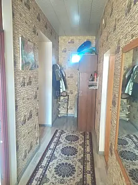Satılır 5 otaqlı həyət evi 200 m²