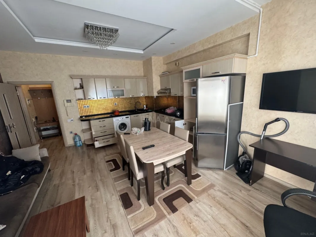 Kirayə verilir 2 otaqlı mənzil 56 m²