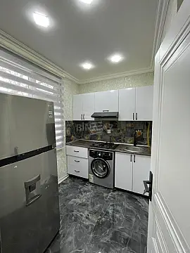 Satılır 2 otaqlı mənzil 45 m² — Bakı, Memar Əcəmi yanı 2 otaq 45.00 m²
