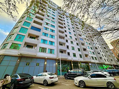 Satılır 4 otaqlı mənzil 135 m² — Bakı, Nəsimi 4 otaq 135.00 m²