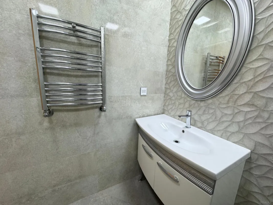 Kirayə verilir 2 otaqlı mənzil 100 m²
