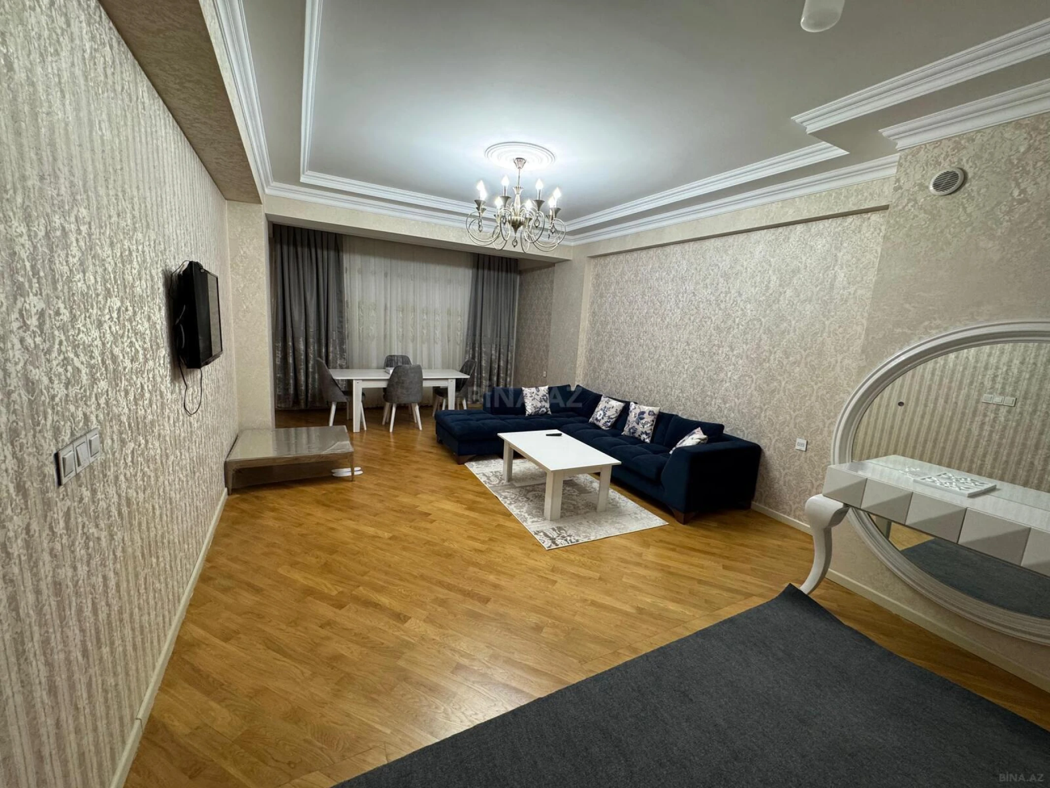 Kirayə verilir 2 otaqlı mənzil 100 m²
