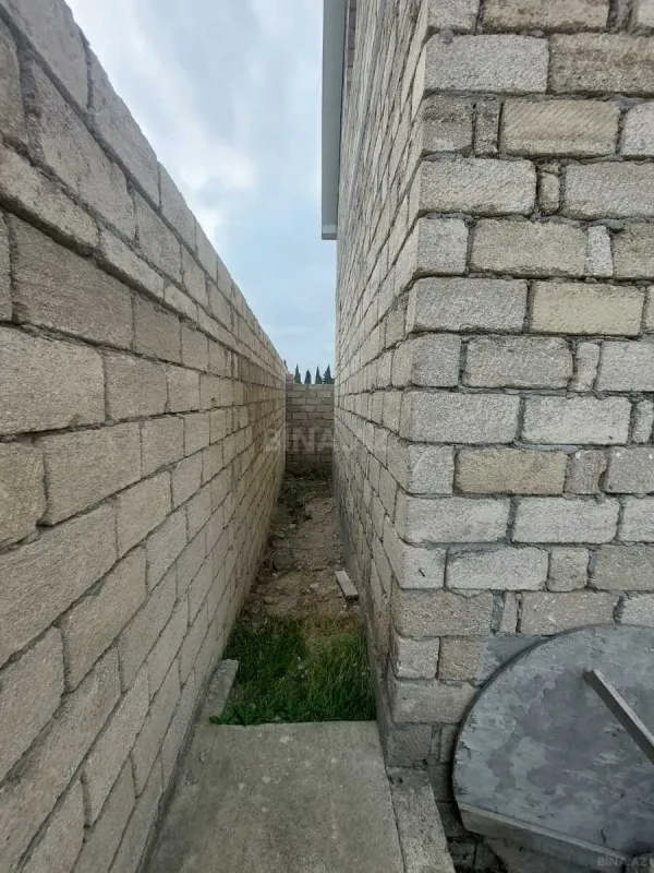 Satılır 4 otaqlı həyət evi 90 m²
