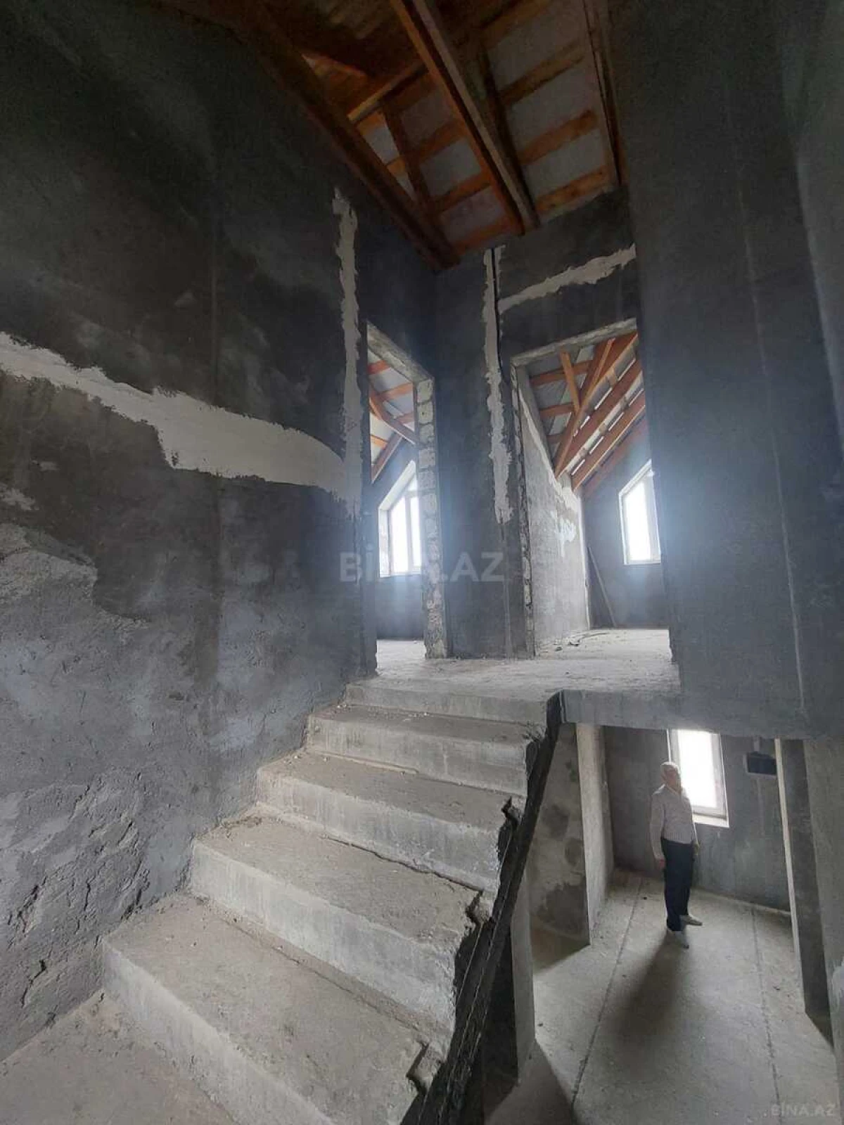 Satılır 4 otaqlı həyət evi 90 m²