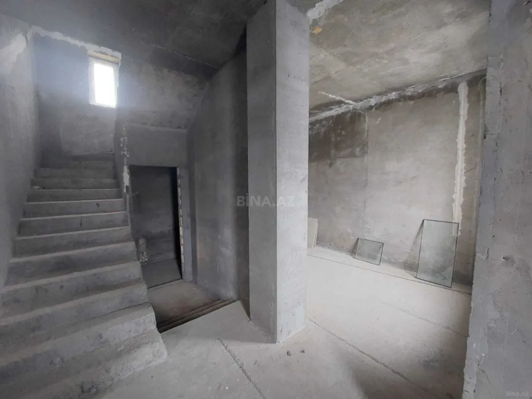 Satılır 4 otaqlı həyət evi 90 m²