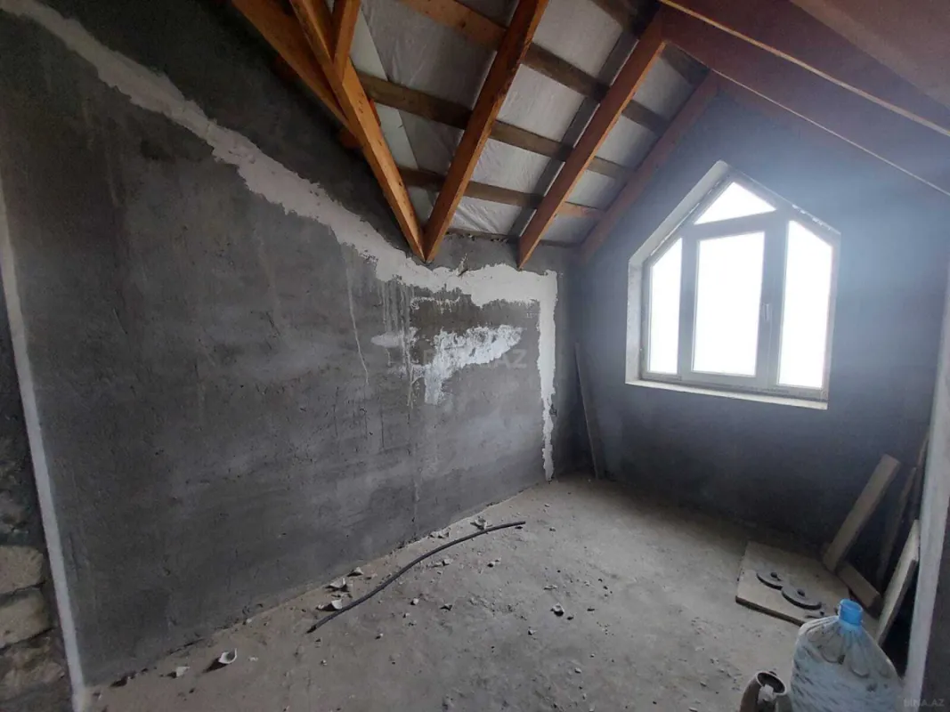 Satılır 4 otaqlı həyət evi 90 m²