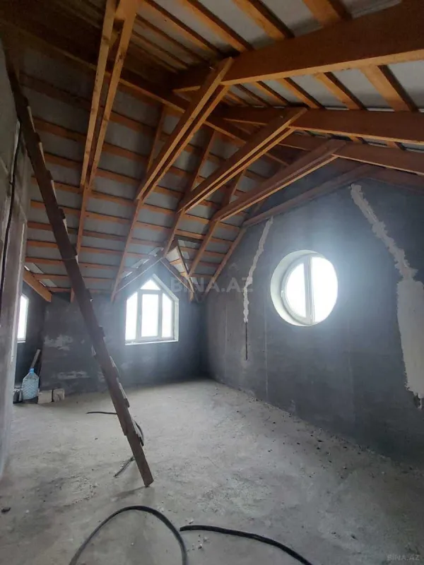 Satılır 4 otaqlı həyət evi 90 m²