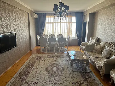 Satılır 4 otaqlı mənzil 128.1 m²