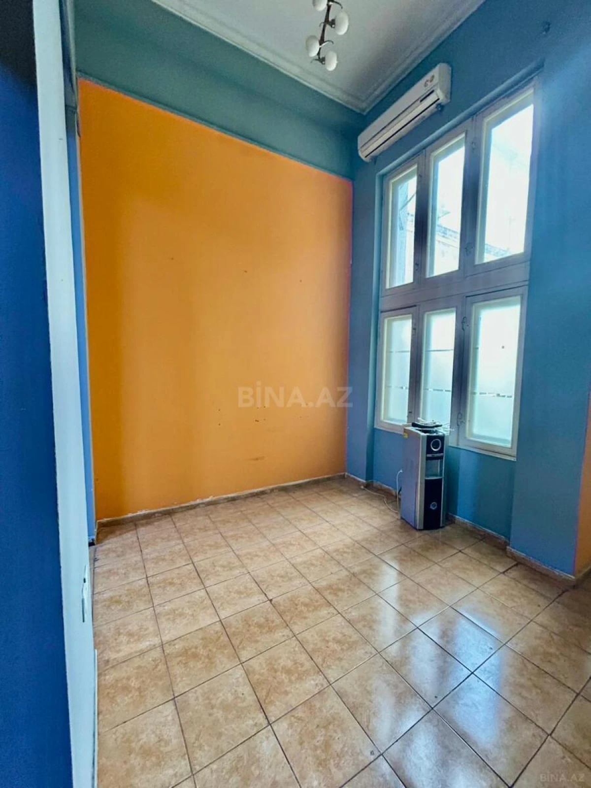 Kirayə verilir 3 otaqlı ofis 150 m²