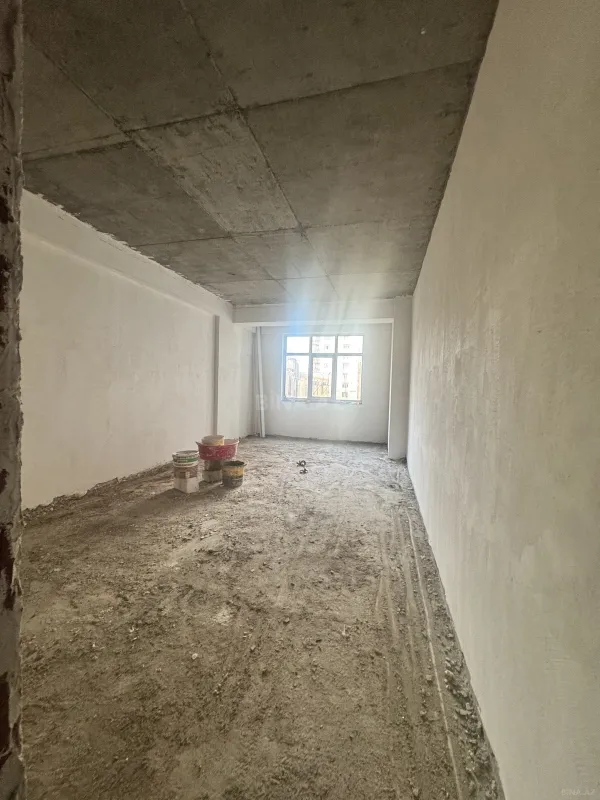 Satılır 2 otaqlı mənzil 70 m²